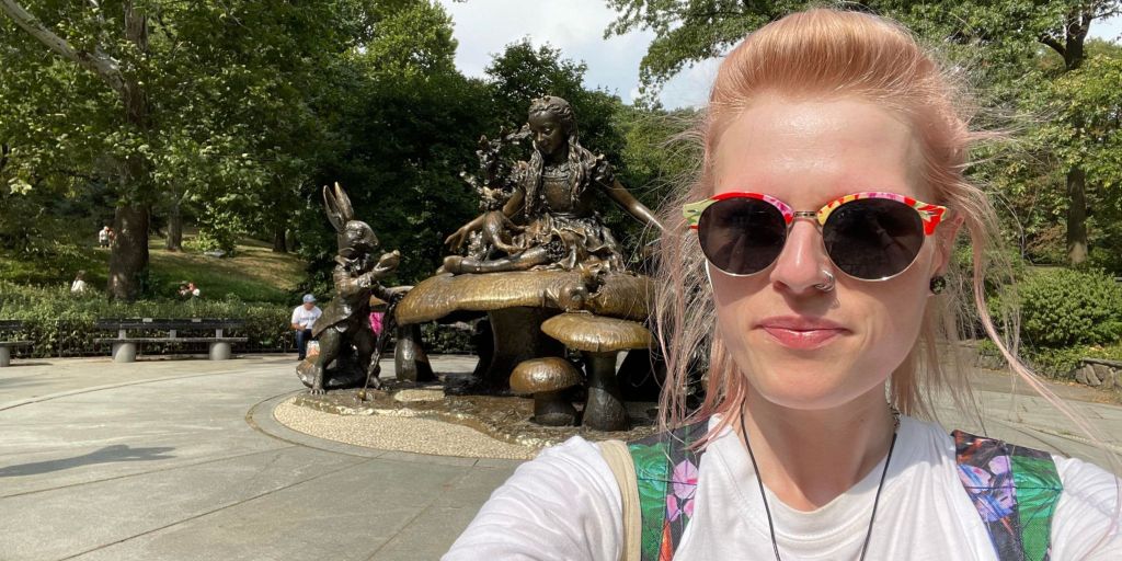 Alice in Wonderland statue in Central Park